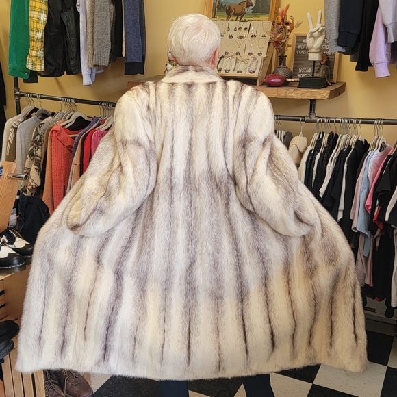 Mink Fur Coat - Picture 3 of 4